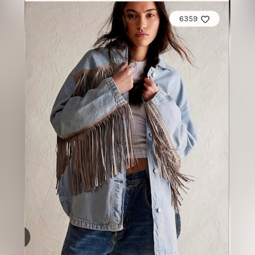 We The Free Light Blue Fringe Jean Jacket. Size small. - Picture 5 of 5